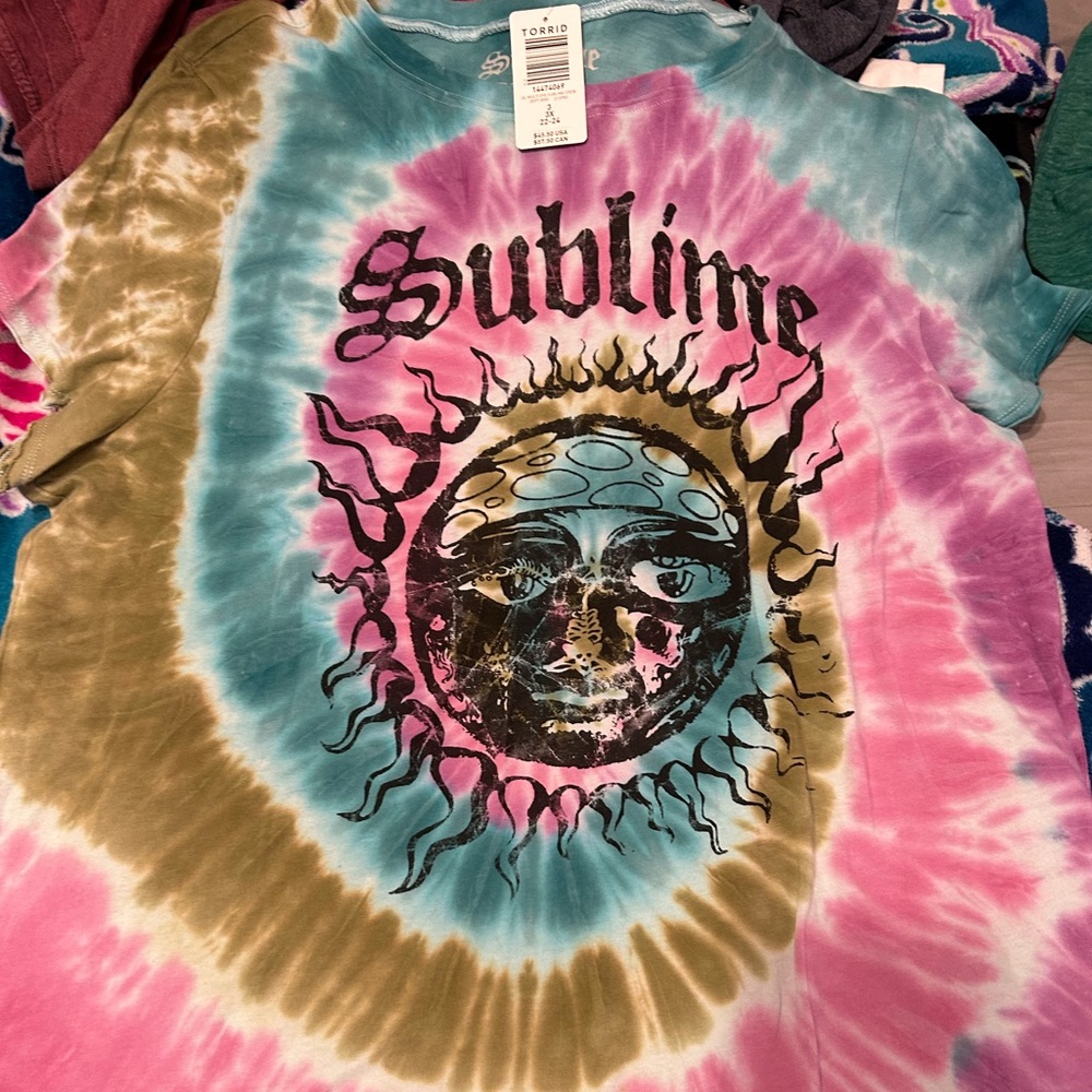 NWT Torrid Sublime Shirt